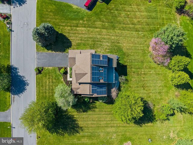 438 LORI ANN CT, Lebanon, PA 17042