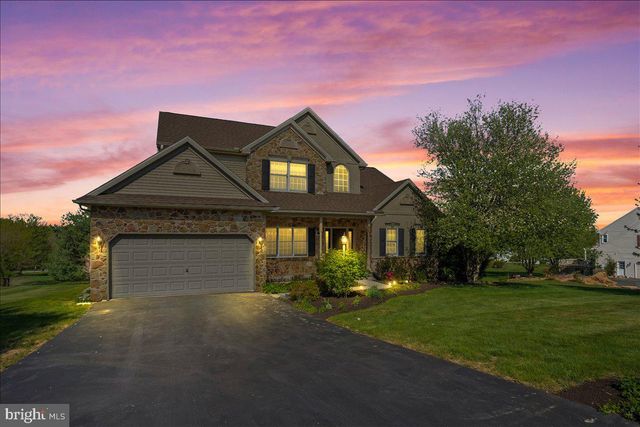 438 LORI ANN CT, Lebanon, PA 17042