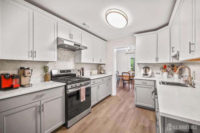 81 Thoreau Drive, Plainsboro, NJ 08536