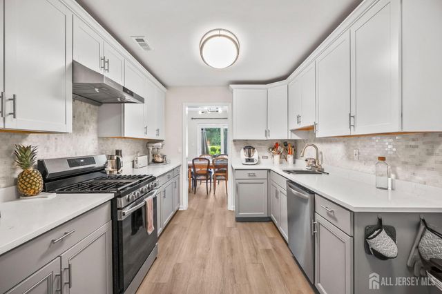 81 Thoreau Drive, Plainsboro, NJ 08536