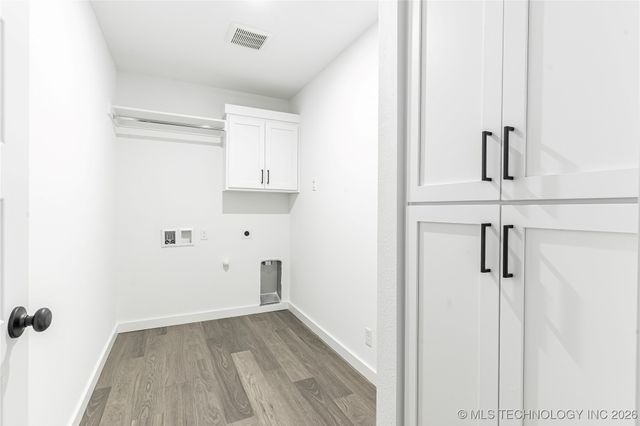 15024 S Poplar Street, Glenpool, OK 74033