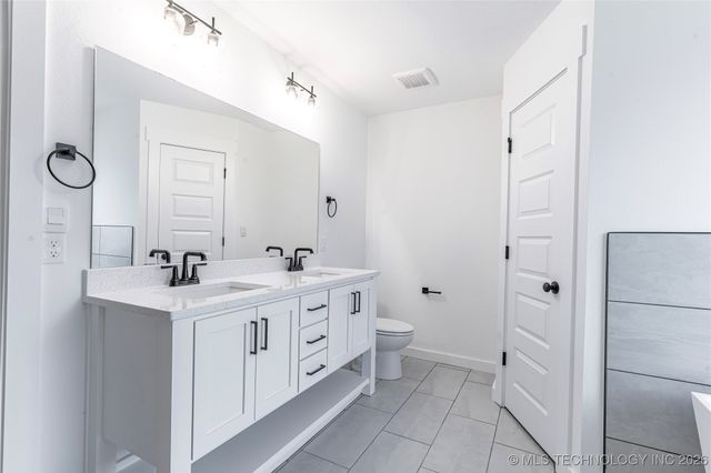 15024 S Poplar Street, Glenpool, OK 74033