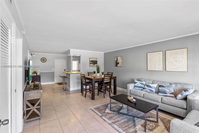 2420 SE 17th Cswy 301C, Fort Lauderdale, FL 33316