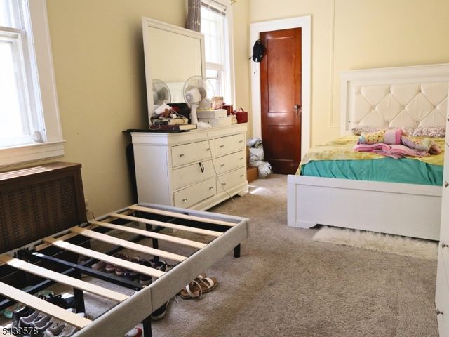 313 Ashton Ave, Linden City, NJ 07036