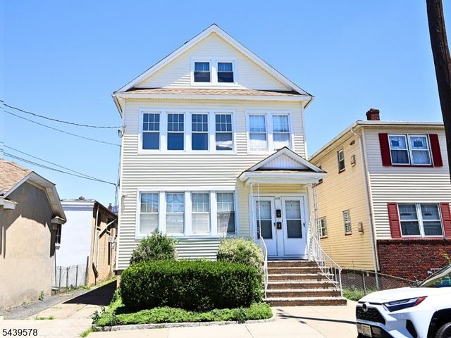 313 Ashton Ave, Linden City, NJ 07036