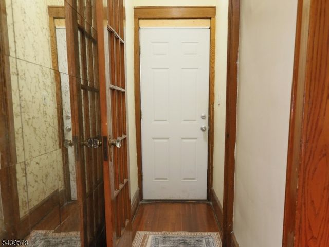 313 Ashton Ave, Linden City, NJ 07036