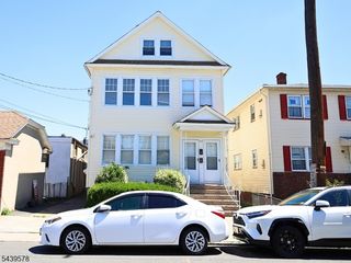 313 Ashton Ave, Linden City, NJ 07036