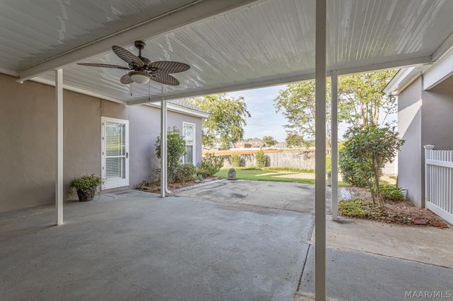 529 COUNTY DOWNS Road, Montgomery, AL 36109