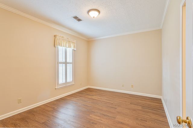 529 COUNTY DOWNS Road, Montgomery, AL 36109