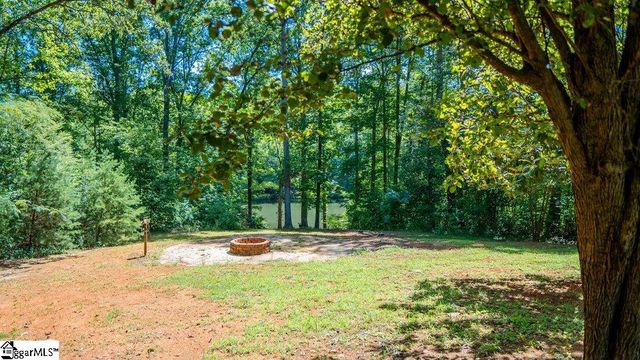 284 Huntington Drive, Liberty, SC 29657