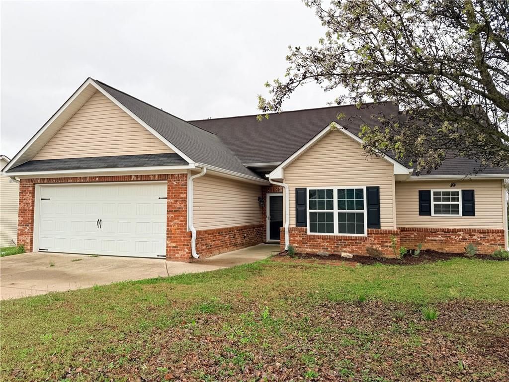 107 Colton Drive, Calhoun, GA 30701