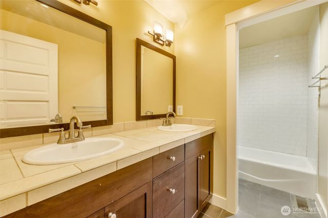 17120 NE 2nd Place, Bellevue, WA 98008