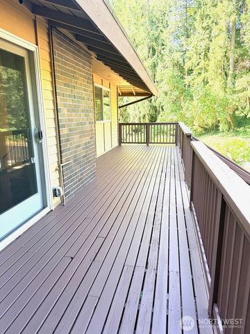 17120 NE 2nd Place, Bellevue, WA 98008