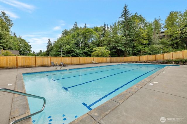 17120 NE 2nd Place, Bellevue, WA 98008