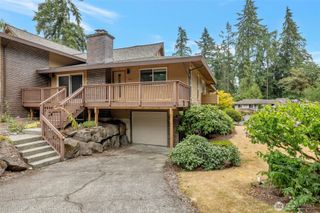 17120 NE 2nd Place, Bellevue, WA 98008
