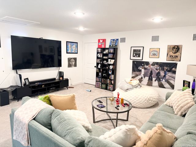 14011 Hertford Shire, San Antonio, TX 78245