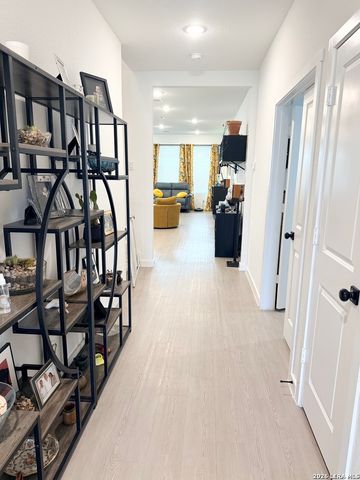 14011 Hertford Shire, San Antonio, TX 78245