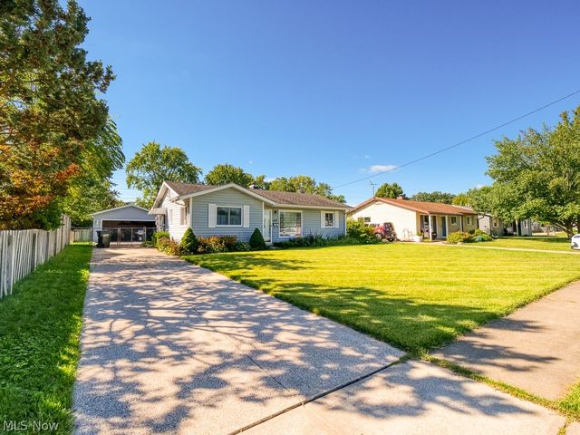 455 Birchwood Drive, Berea, OH 44017
