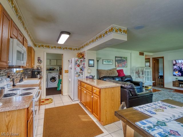 455 Birchwood Drive, Berea, OH 44017