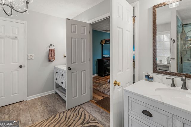 2160 Deer Oaks Trail, Lawrenceville, GA 30044