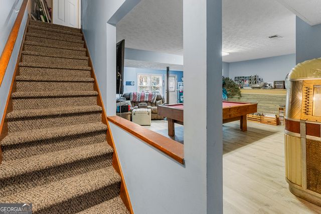 2160 Deer Oaks Trail, Lawrenceville, GA 30044