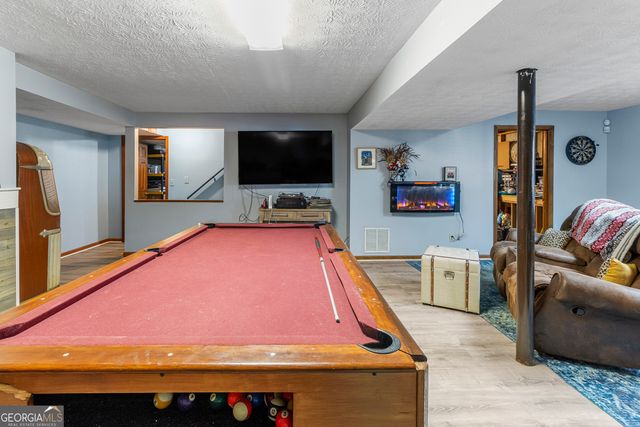 2160 Deer Oaks Trail, Lawrenceville, GA 30044