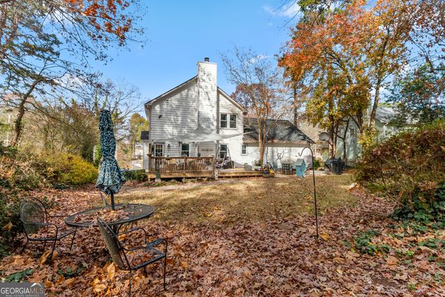 2160 Deer Oaks Trail, Lawrenceville, GA 30044