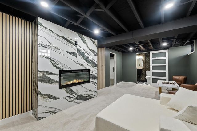 18305 Marquette Street, Roseville, MI 48066