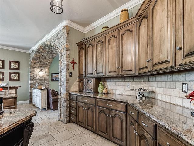 12504 Shire Lane, Oklahoma City, OK 73170