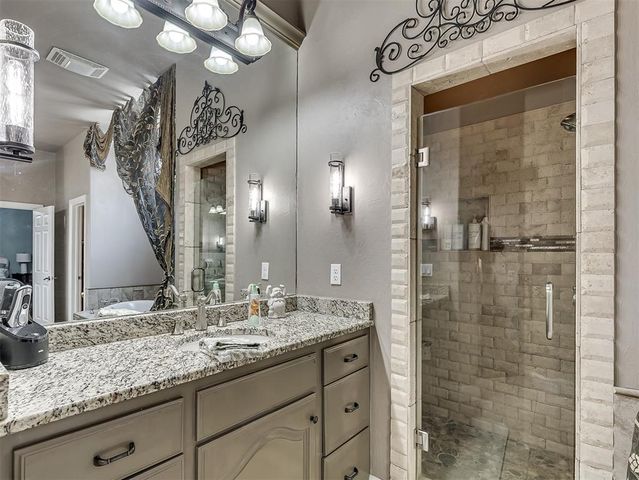 12504 Shire Lane, Oklahoma City, OK 73170
