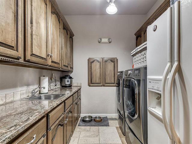 12504 Shire Lane, Oklahoma City, OK 73170