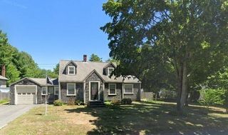 14 Wareham, Carver, MA 02330