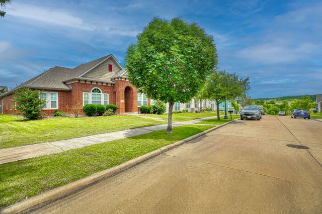 6939 Truth Drive, Dallas, TX 75236
