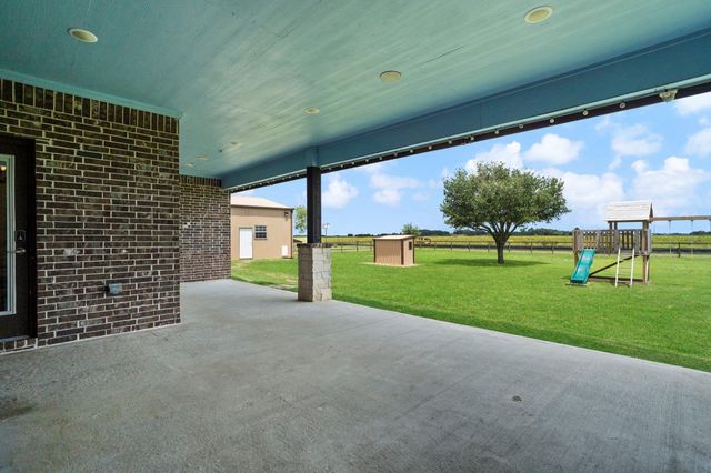 12427 Westview Circle, Needville, TX 77461