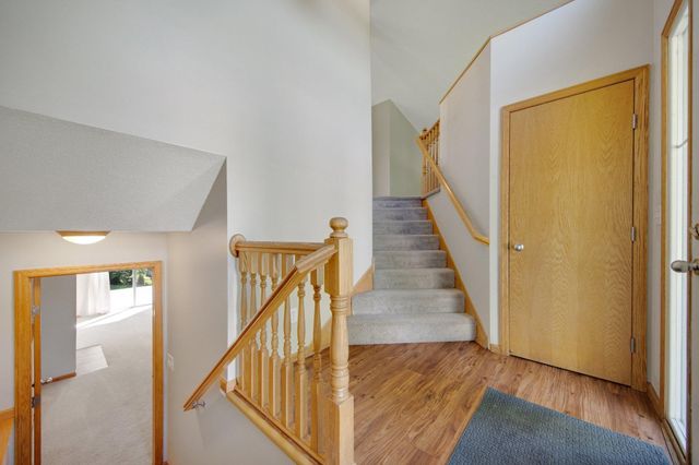 6110 Wildwood Way, Monticello, MN 55362