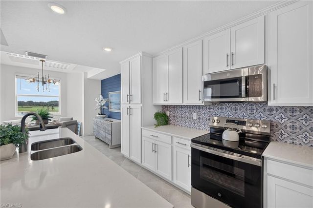 15405 GREEN ACRES AVE 2332, Punta Gorda, FL 33982