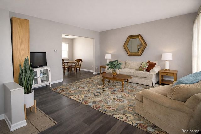 25 Maynard Court, Pontiac, MI 48342