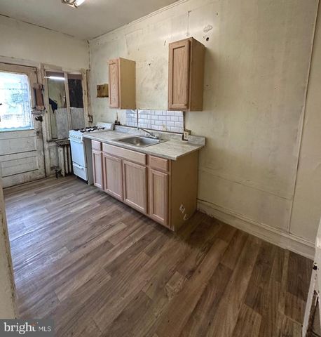 103 N VOGDES ST, Philadelphia, PA 19139