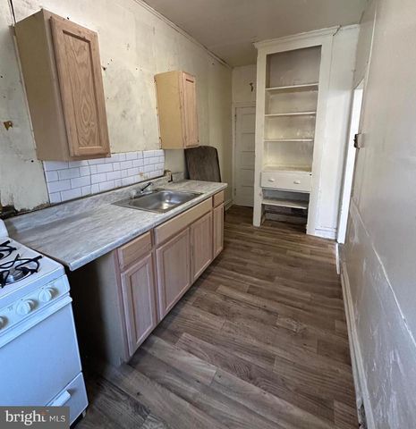 103 N VOGDES ST, Philadelphia, PA 19139