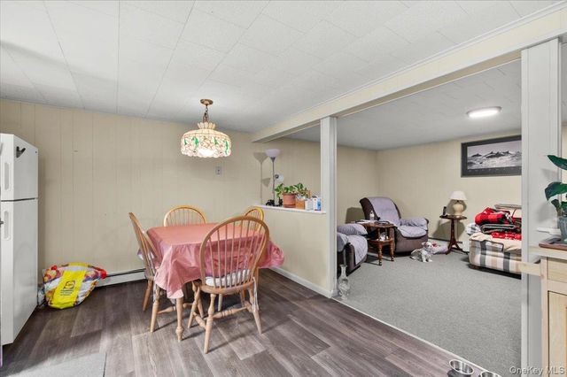 101 Lake Avenue, Saint James, NY 11780