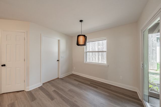 1946 Chesham Drive, Carrollton, TX 75007