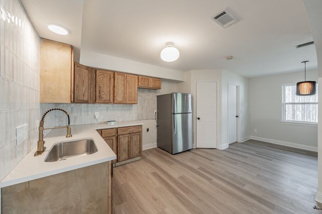 1946 Chesham Drive, Carrollton, TX 75007