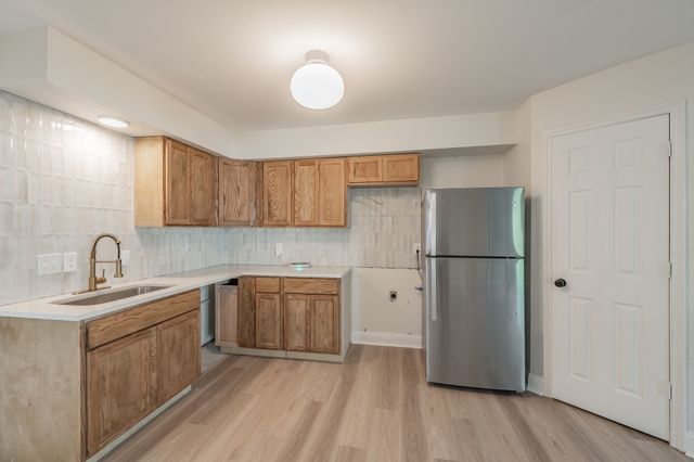 1946 Chesham Drive, Carrollton, TX 75007