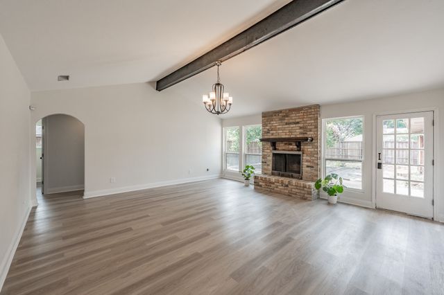 1946 Chesham Drive, Carrollton, TX 75007