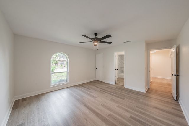 1946 Chesham Drive, Carrollton, TX 75007