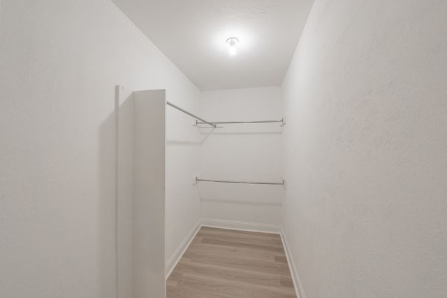 1946 Chesham Drive, Carrollton, TX 75007