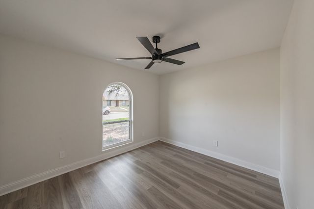 1946 Chesham Drive, Carrollton, TX 75007