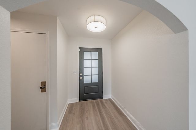 1946 Chesham Drive, Carrollton, TX 75007