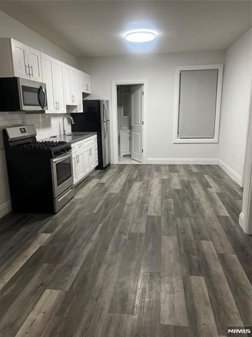 104 Park Avenue, Rutherford, NJ 07070