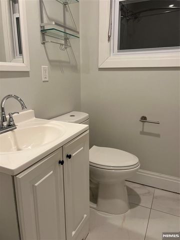 104 Park Avenue, Rutherford, NJ 07070